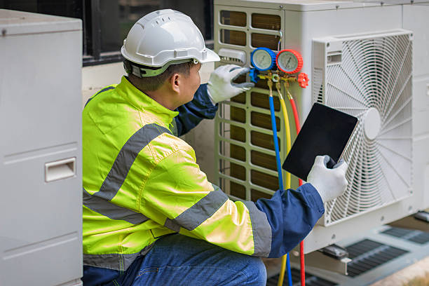 Professional Hvac technician working in Newville, PA